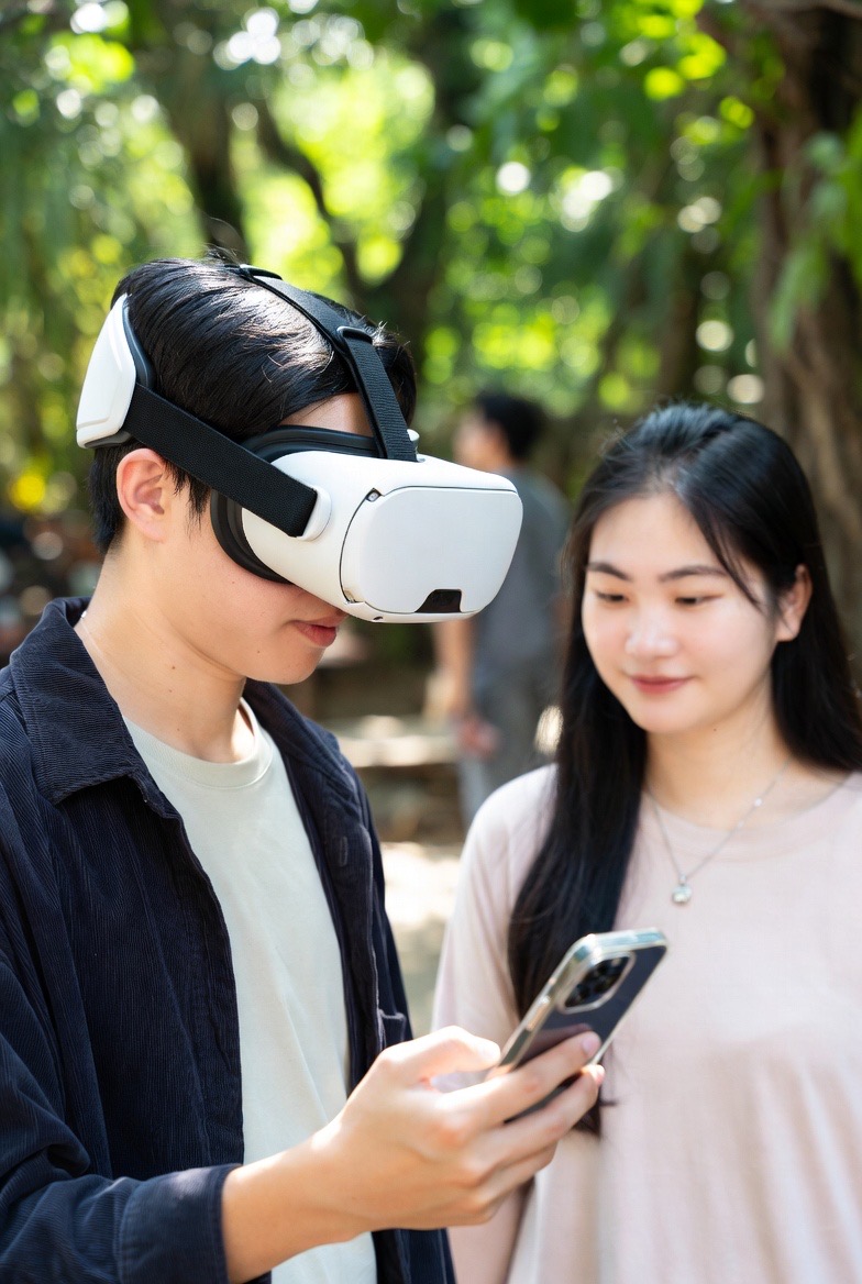 The Rise and Fall of the Metaverse: From Hype to Reality - Image 2